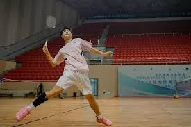 皇马2-3巴萨！维尼进球被换下，谁是丢冠罪魁